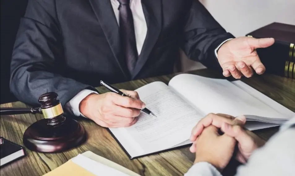 محامي في قطر الدوحة